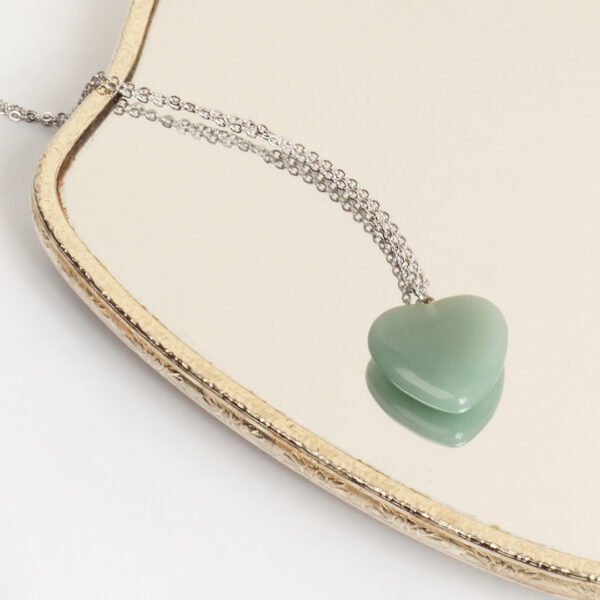 Collar corazón Jade verde